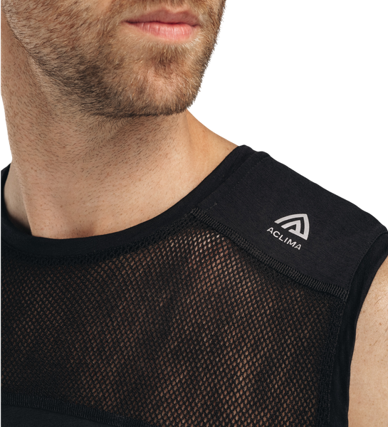 LightWool 140 Sports Singlet M's Jet Black | Aclima.com